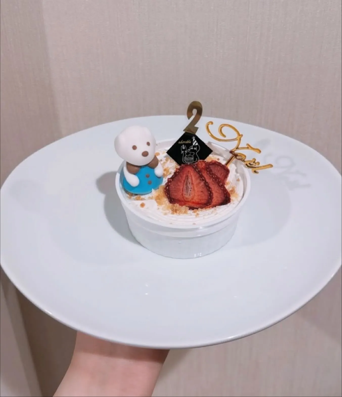 ✨みんなでシェアするいちごムースでお祝い✨